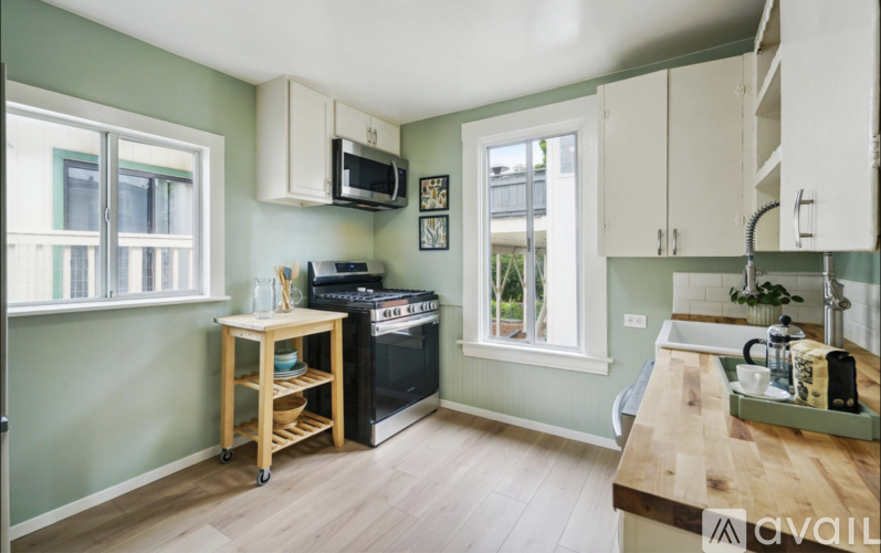 4215 Lincoln Ave, Unit A Rental photo 3